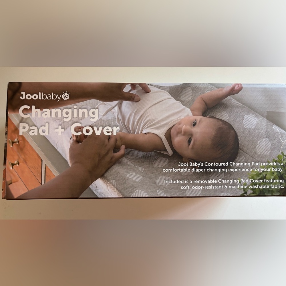 Joolbaby Gray Changing Pad and Cover